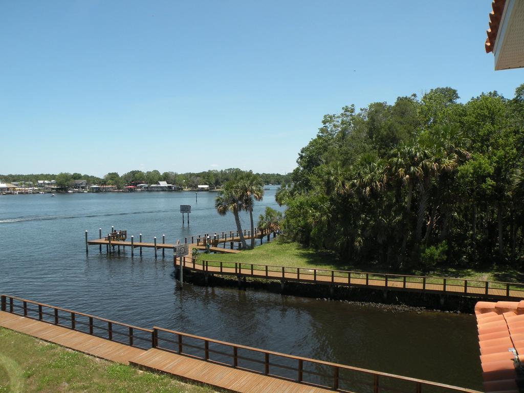 Tradewinds Homosassa Marina Resort Экстерьер фото